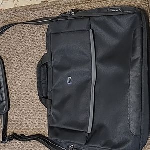 SOLO BRAND BLACK COMPUTER CARRY WORK BAG EXTENDED SHOULDER STRAP OR USE HANDLES
